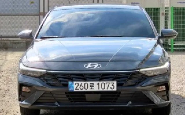 수원중고차전액할부 더 뉴 아반떼 (CN7) 1.6 가솔린 매물 사진 18 - 2025/08 7,382km