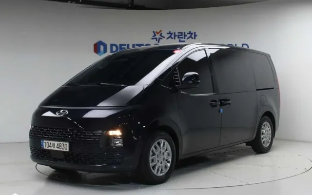 수원중고차전액할부 스타리아 4WD 디젤 투어러 모던 매물 사진 18 - 2023/04 30,023km